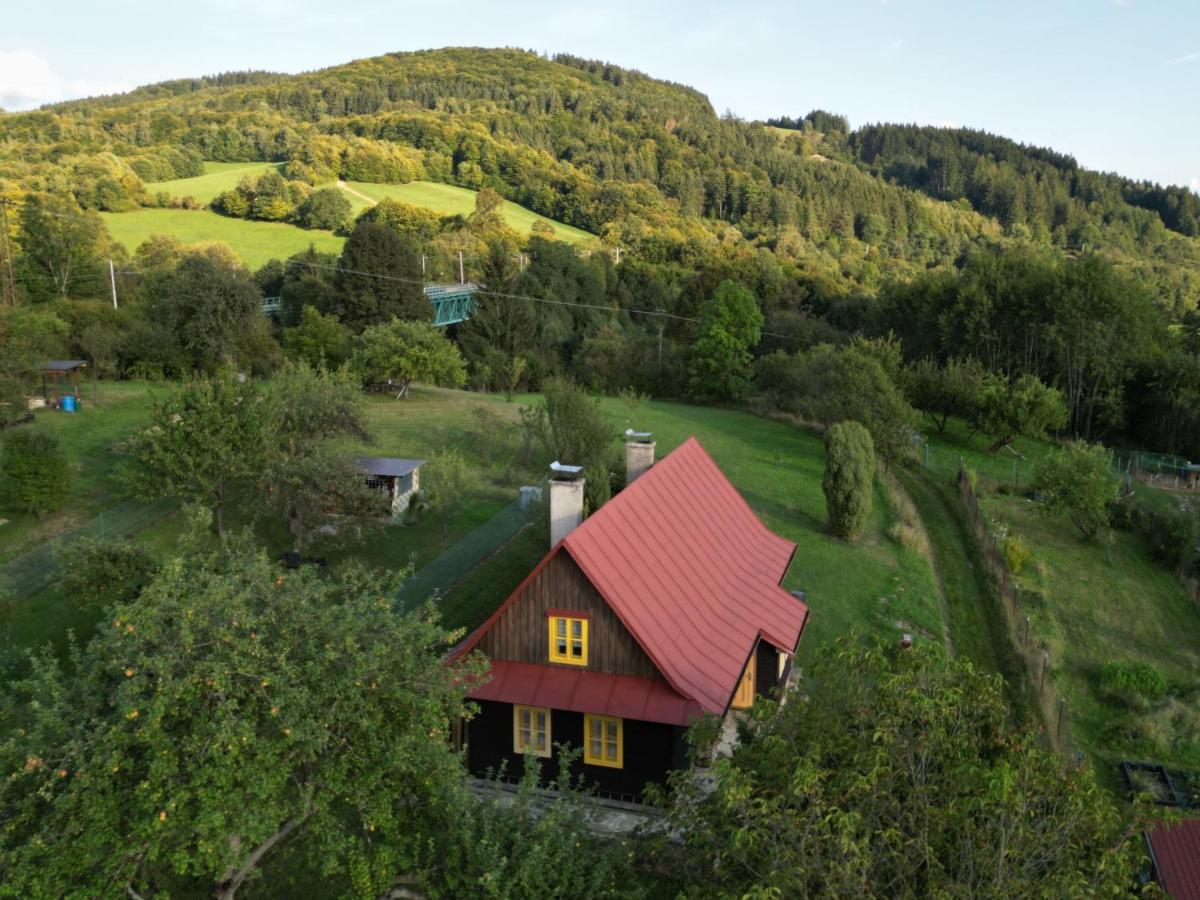 Chalupa U Mestanu Luzna  Exteriér fotografie